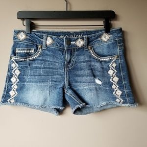 Maurices | Embroidered Denim Shorts Size 3/4